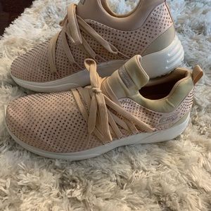 Skechers BOBs Size 8